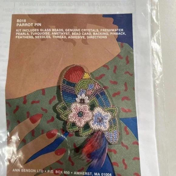 ANN BENSON NEW SEALED PARROT PIN KIT B018, BEADS CRYSTALS TURQUIOSE AMETHYST - Picture 5 of 12